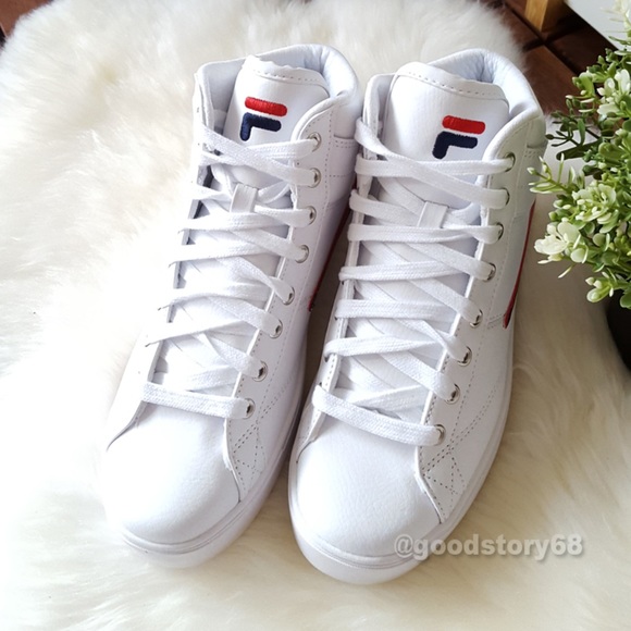 Fila Women's Varallo High-Top Sneaker - Picture 4 of 8